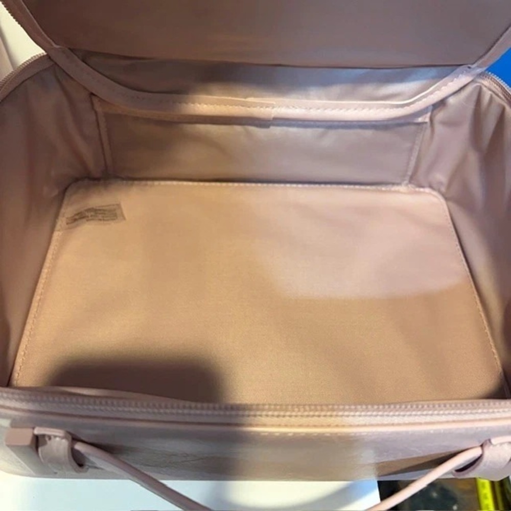 BEIS The Mini Weekender Atlas Pink + extras-makeup, toiletry, laptop 4 piece - Picture 6 of 16